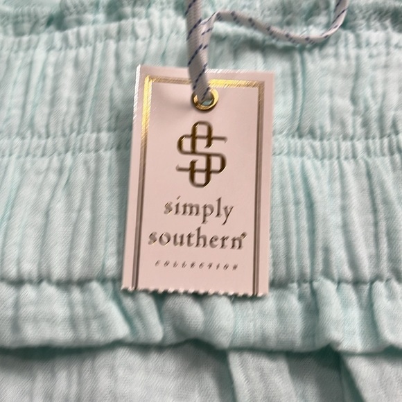 NWT-simply Southern-M/L-mint green-elastic waistband,lightweight,pull- on shorts - Picture 7 of 12